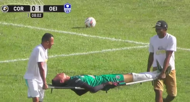 Goleiro Marca Gol Contra Bizarro Em Partida Do Campeonato Piauiense ...